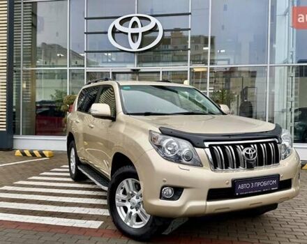 Бежевый Тойота Ленд Крузер Прадо, объемом двигателя 4 л и пробегом 122 тыс. км за 23494 $, фото 12 на Automoto.ua
