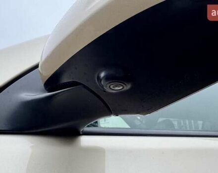 Бежевый Тойота Ленд Крузер Прадо, объемом двигателя 4 л и пробегом 122 тыс. км за 23494 $, фото 35 на Automoto.ua