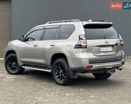 Бежевий Тойота Ленд Крузер Прадо, об'ємом двигуна 4 л та пробігом 40 тис. км за 51500 $, фото 9 на Automoto.ua