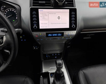 Бежевий Тойота Ленд Крузер Прадо, об'ємом двигуна 4 л та пробігом 40 тис. км за 51500 $, фото 32 на Automoto.ua