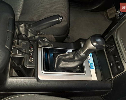 Бежевый Тойота Ленд Крузер Прадо, объемом двигателя 3.96 л и пробегом 40 тыс. км за 42000 $, фото 6 на Automoto.ua