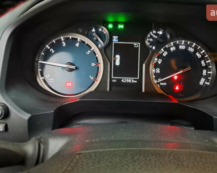 Бежевый Тойота Ленд Крузер Прадо, объемом двигателя 3.96 л и пробегом 40 тыс. км за 42000 $, фото 25 на Automoto.ua