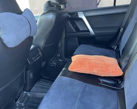 Бежевий Тойота Ленд Крузер Прадо, об'ємом двигуна 2.76 л та пробігом 49 тис. км за 47619 $, фото 6 на Automoto.ua