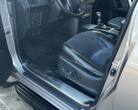 Бежевий Тойота Ленд Крузер Прадо, об'ємом двигуна 2.76 л та пробігом 49 тис. км за 47619 $, фото 5 на Automoto.ua