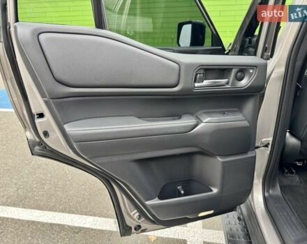 Бежевый Тойота Ленд Крузер Прадо, объемом двигателя 2.76 л и пробегом 15 тыс. км за 67900 $, фото 40 на Automoto.ua