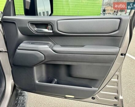 Бежевый Тойота Ленд Крузер Прадо, объемом двигателя 2.76 л и пробегом 15 тыс. км за 67900 $, фото 47 на Automoto.ua