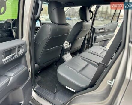 Бежевый Тойота Ленд Крузер Прадо, объемом двигателя 2.76 л и пробегом 15 тыс. км за 67900 $, фото 36 на Automoto.ua