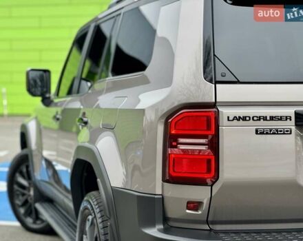 Бежевый Тойота Ленд Крузер Прадо, объемом двигателя 2.76 л и пробегом 15 тыс. км за 67900 $, фото 23 на Automoto.ua