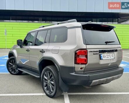 Бежевый Тойота Ленд Крузер Прадо, объемом двигателя 2.76 л и пробегом 15 тыс. км за 67900 $, фото 19 на Automoto.ua