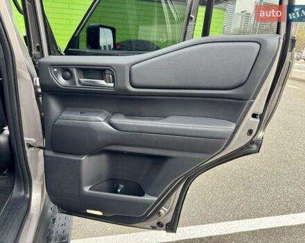 Бежевый Тойота Ленд Крузер Прадо, объемом двигателя 2.76 л и пробегом 15 тыс. км за 67900 $, фото 43 на Automoto.ua