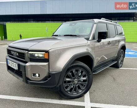 Бежевый Тойота Ленд Крузер Прадо, объемом двигателя 2.76 л и пробегом 15 тыс. км за 67900 $, фото 4 на Automoto.ua