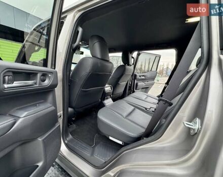 Бежевый Тойота Ленд Крузер Прадо, объемом двигателя 2.76 л и пробегом 15 тыс. км за 67900 $, фото 37 на Automoto.ua