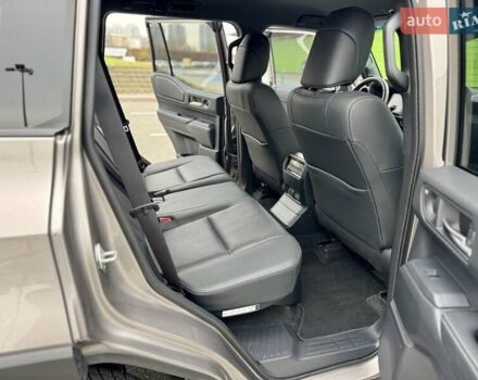 Бежевый Тойота Ленд Крузер Прадо, объемом двигателя 2.76 л и пробегом 15 тыс. км за 67900 $, фото 38 на Automoto.ua