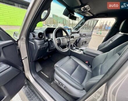 Бежевый Тойота Ленд Крузер Прадо, объемом двигателя 2.76 л и пробегом 15 тыс. км за 67900 $, фото 30 на Automoto.ua