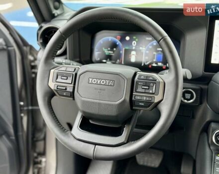 Бежевый Тойота Ленд Крузер Прадо, объемом двигателя 2.76 л и пробегом 15 тыс. км за 67900 $, фото 51 на Automoto.ua