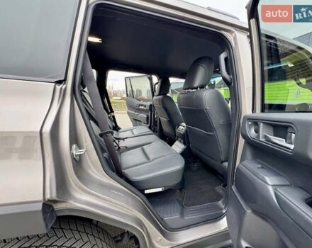 Бежевый Тойота Ленд Крузер Прадо, объемом двигателя 2.76 л и пробегом 15 тыс. км за 67900 $, фото 39 на Automoto.ua