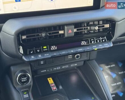 Бежевий Тойота Ленд Крузер Прадо, об'ємом двигуна 2.4 л та пробігом 1 тис. км за 70900 $, фото 26 на Automoto.ua