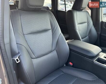 Бежевий Тойота Ленд Крузер Прадо, об'ємом двигуна 2.4 л та пробігом 1 тис. км за 70900 $, фото 41 на Automoto.ua