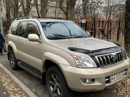 Тойота Ленд Крузер Прадо 2007 в Киеве на Automoto.ua Бежевый Тойота Ленд Крузер Прадо, объемом двигателя 4 л и пробегом 121 тыс. км за 17500 $, фото 1 на Automoto.ua