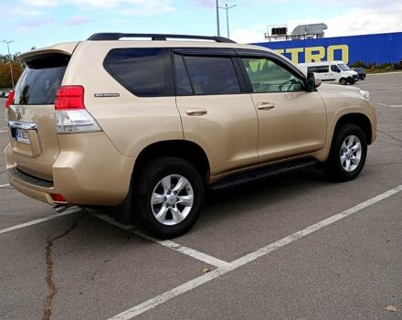 Бежевий Тойота Ленд Крузер Прадо, об'ємом двигуна 2.7 л та пробігом 268 тис. км за 23500 $, фото 1 на Automoto.ua