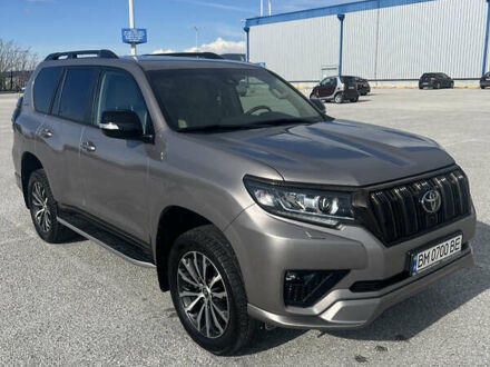 Тойота Ленд Крузер Прадо 2021 в Сумах на Automoto.ua Бежевый Тойота Ленд Крузер Прадо, объемом двигателя 3.96 л и пробегом 32 тыс. км за 66183 $, фото 1 на Automoto.ua
