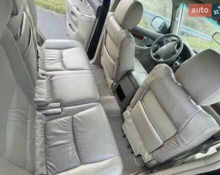 Черный Тойота Ленд Крузер Прадо, объемом двигателя 3 л и пробегом 273 тыс. км за 3000 $, фото 10 на Automoto.ua