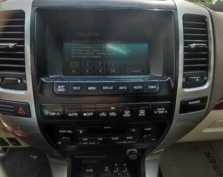 Черный Тойота Ленд Крузер Прадо, объемом двигателя 3 л и пробегом 273 тыс. км за 3000 $, фото 9 на Automoto.ua