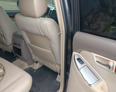 Черный Тойота Ленд Крузер Прадо, объемом двигателя 4 л и пробегом 297 тыс. км за 11000 $, фото 6 на Automoto.ua