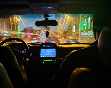 Черный Тойота Ленд Крузер Прадо, объемом двигателя 4 л и пробегом 297 тыс. км за 11000 $, фото 13 на Automoto.ua