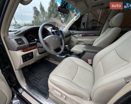 Черный Тойота Ленд Крузер Прадо, объемом двигателя 4 л и пробегом 205 тыс. км за 15999 $, фото 1 на Automoto.ua