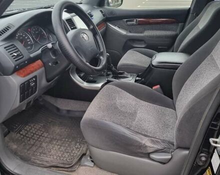 Черный Тойота Ленд Крузер Прадо, объемом двигателя 2.7 л и пробегом 259 тыс. км за 13500 $, фото 1 на Automoto.ua