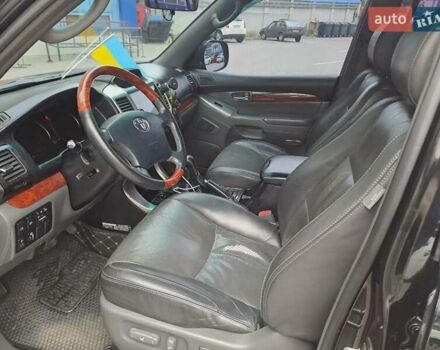 Черный Тойота Ленд Крузер Прадо, объемом двигателя 4 л и пробегом 331 тыс. км за 15280 $, фото 12 на Automoto.ua