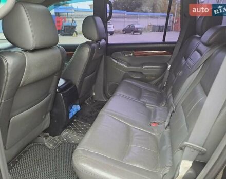 Черный Тойота Ленд Крузер Прадо, объемом двигателя 4 л и пробегом 331 тыс. км за 15280 $, фото 15 на Automoto.ua