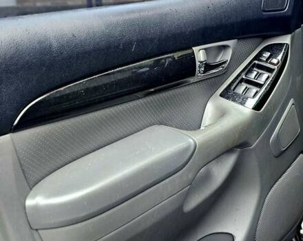 Черный Тойота Ленд Крузер Прадо, объемом двигателя 4 л и пробегом 297 тыс. км за 15800 $, фото 9 на Automoto.ua