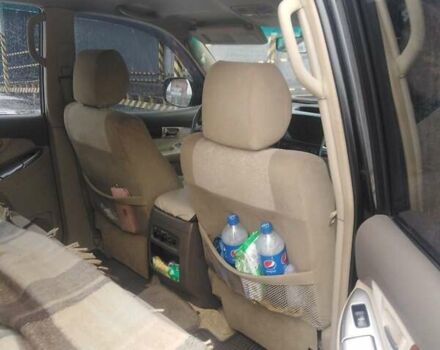 Черный Тойота Ленд Крузер Прадо, объемом двигателя 2.7 л и пробегом 310 тыс. км за 14200 $, фото 4 на Automoto.ua