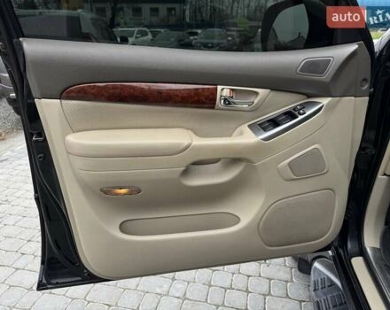 Черный Тойота Ленд Крузер Прадо, объемом двигателя 4 л и пробегом 205 тыс. км за 15999 $, фото 19 на Automoto.ua