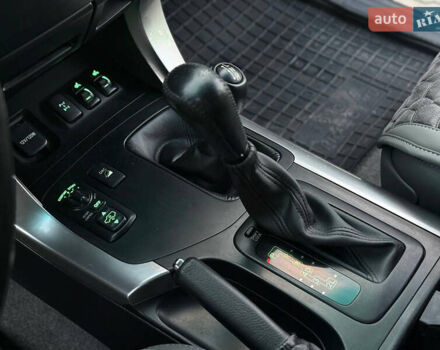 Черный Тойота Ленд Крузер Прадо, объемом двигателя 3.96 л и пробегом 213 тыс. км за 15999 $, фото 17 на Automoto.ua