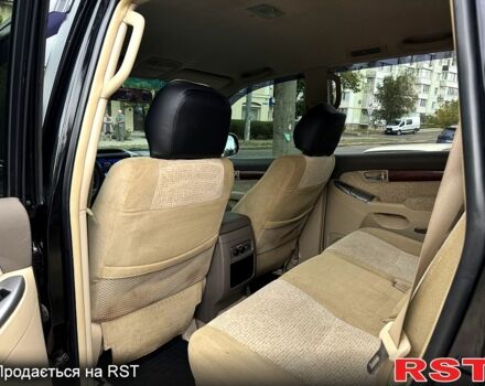 Черный Тойота Ленд Крузер Прадо, объемом двигателя 2.7 л и пробегом 190 тыс. км за 12299 $, фото 6 на Automoto.ua