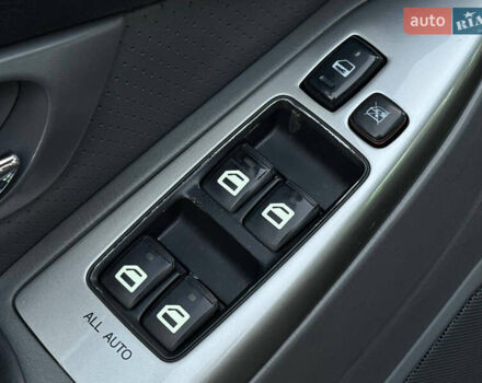 Черный Тойота Ленд Крузер Прадо, объемом двигателя 3.96 л и пробегом 213 тыс. км за 15999 $, фото 20 на Automoto.ua