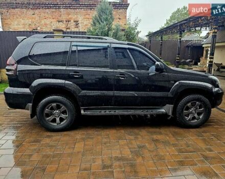 Черный Тойота Ленд Крузер Прадо, объемом двигателя 4 л и пробегом 297 тыс. км за 15800 $, фото 3 на Automoto.ua