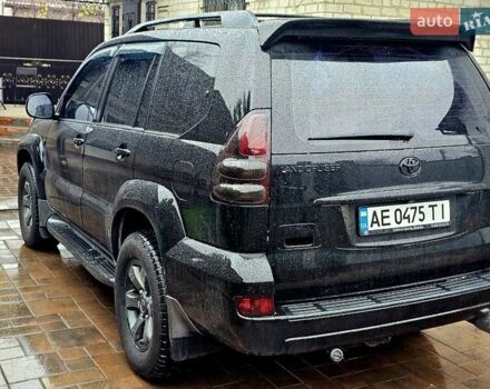 Черный Тойота Ленд Крузер Прадо, объемом двигателя 4 л и пробегом 297 тыс. км за 15800 $, фото 5 на Automoto.ua