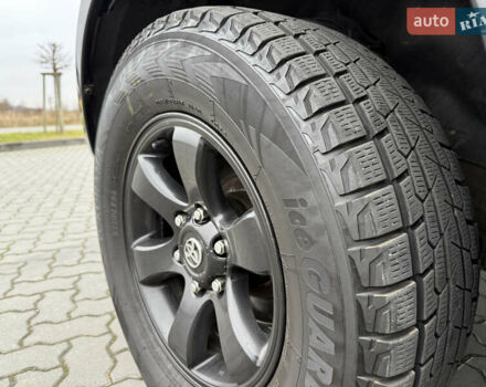 Черный Тойота Ленд Крузер Прадо, объемом двигателя 4 л и пробегом 327 тыс. км за 13800 $, фото 29 на Automoto.ua