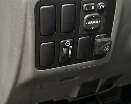 Черный Тойота Ленд Крузер Прадо, объемом двигателя 3.96 л и пробегом 225 тыс. км за 11999 $, фото 8 на Automoto.ua