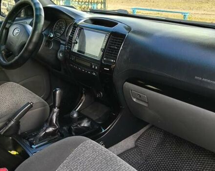 Черный Тойота Ленд Крузер Прадо, объемом двигателя 2.7 л и пробегом 223 тыс. км за 15500 $, фото 7 на Automoto.ua