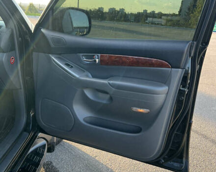 Черный Тойота Ленд Крузер Прадо, объемом двигателя 4 л и пробегом 187 тыс. км за 12998 $, фото 7 на Automoto.ua