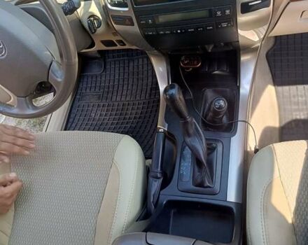 Черный Тойота Ленд Крузер Прадо, объемом двигателя 2.7 л и пробегом 130 тыс. км за 14300 $, фото 11 на Automoto.ua