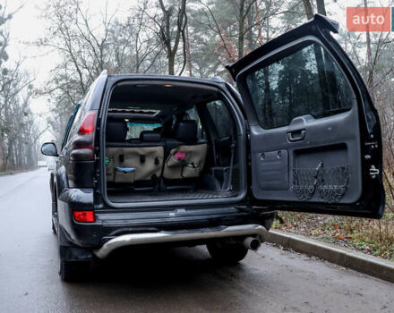 Чорний Тойота Ленд Крузер Прадо, об'ємом двигуна 4 л та пробігом 235 тис. км за 15000 $, фото 9 на Automoto.ua