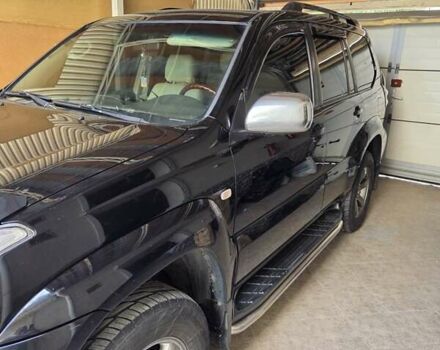 Черный Тойота Ленд Крузер Прадо, объемом двигателя 3.96 л и пробегом 360 тыс. км за 15200 $, фото 3 на Automoto.ua