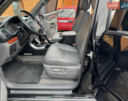 Черный Тойота Ленд Крузер Прадо, объемом двигателя 4 л и пробегом 233 тыс. км за 15700 $, фото 14 на Automoto.ua