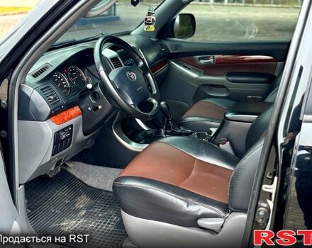 Черный Тойота Ленд Крузер Прадо, объемом двигателя 2.7 л и пробегом 224 тыс. км за 13200 $, фото 8 на Automoto.ua